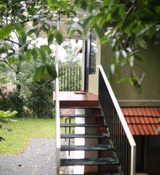 デラックスルーム, Barsati Ranches