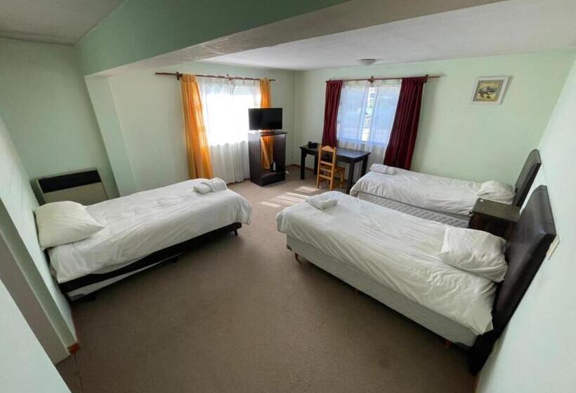 חדר סטנדרט לשלושה, Hosteria Lago Cardiel