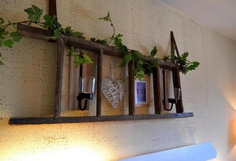 Номер Стандарт Индивидуальный, Restaurant Tomahawk