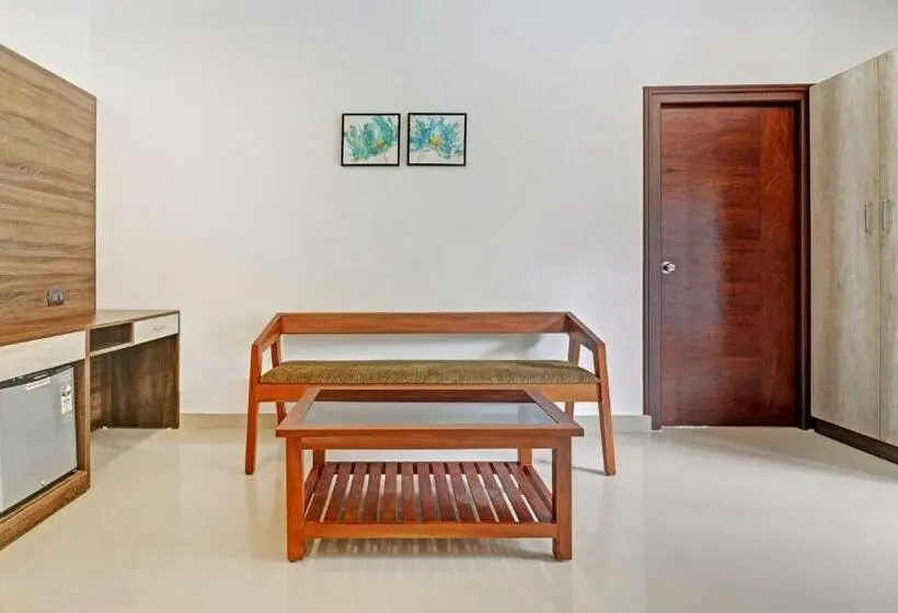 Deluxe-huone, Sreepathi Mayoogha