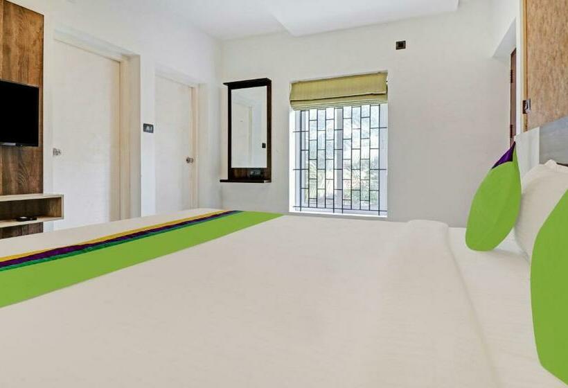 豪华房间, Sreepathi Mayoogha