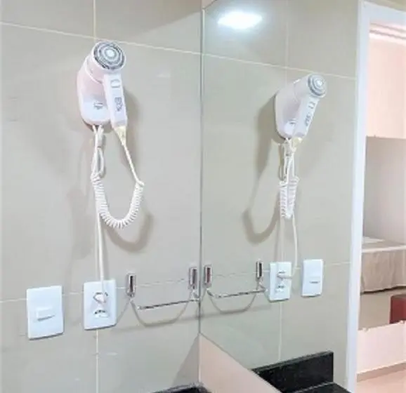 اتاق اجرایی سه نفره, Bellavista