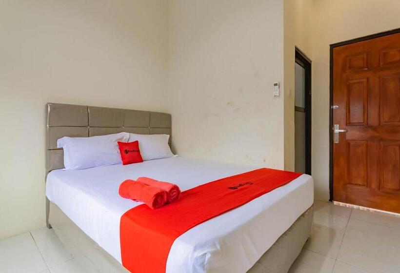 Номер Economy, Reddoorz Near Arka Sepinggan Airport Balikpapan