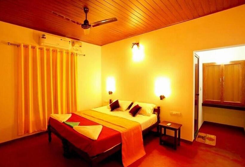 デラックスルーム, Marari Charlys Homestay