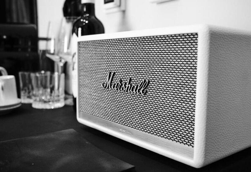 스위트, Boutique Hotel & Restaurant Frenchie