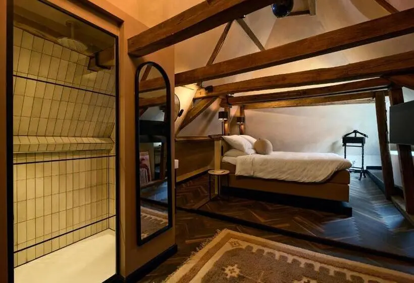 スイート, Boutique Hotel & Restaurant Frenchie