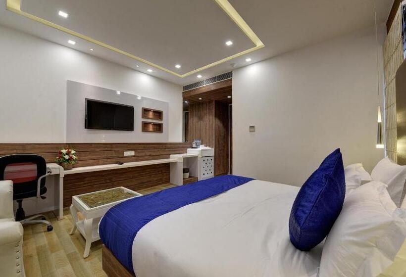 スーペリアシングルルーム, Golden Tree