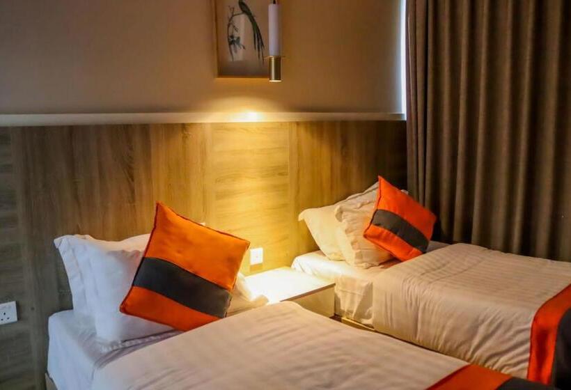 اتاق استاندارد, Twins Boutique