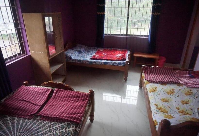 חדר סטנדרט לארבעה, Vamoose Balgal Homestay