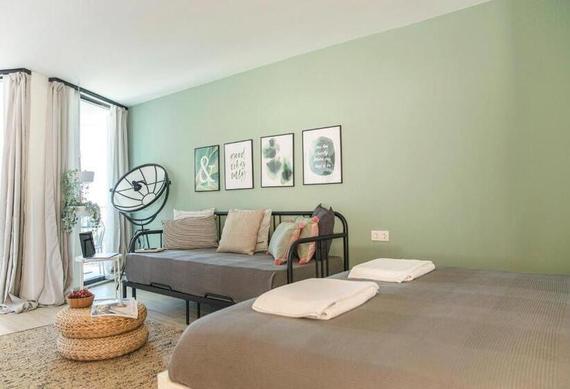 اتاق استاندارد, Payava Hotel By True Blue