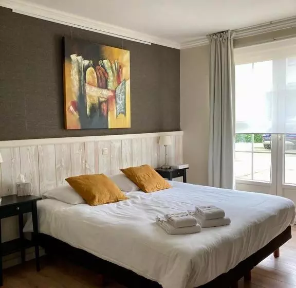Camera Standard, B&b Castellier