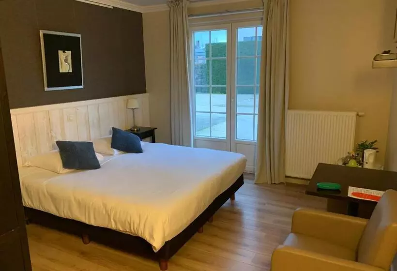 Camera Standard, B&b Castellier