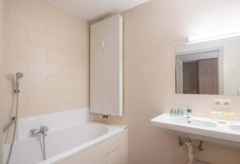 Студия Стандарт Вид на Море, C Hotels Excelsior