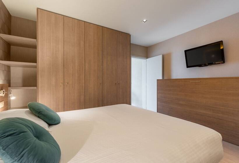 إستوديو قياسى مطل على البحر, C Hotels Excelsior