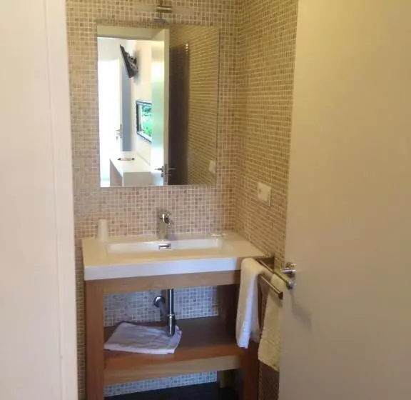 اتاق استاندارد یک نفره, Hostal Boutique Los Geranios Del Pinar