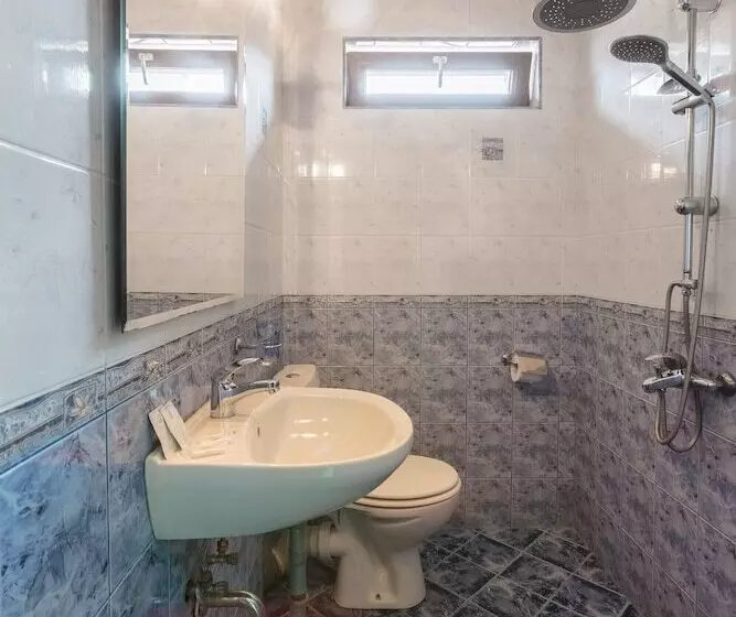 اتاق استاندارد یک نفره, Apart & Rooms Fotinov
