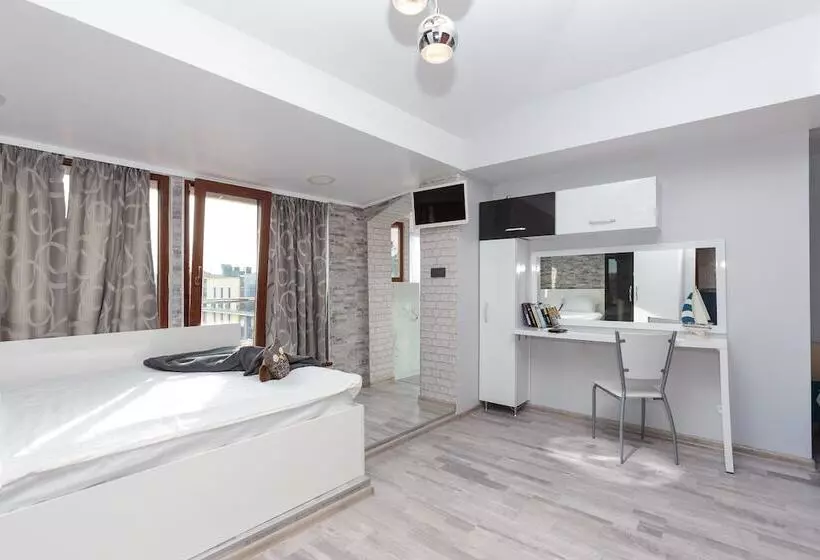 اتاق لوکس سه تخته, Apart & Rooms Fotinov
