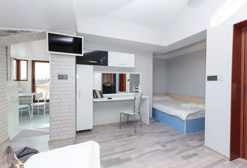 اتاق لوکس سه تخته, Apart & Rooms Fotinov