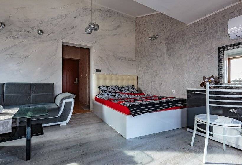 デラックススタジオ, Apart & Rooms Fotinov