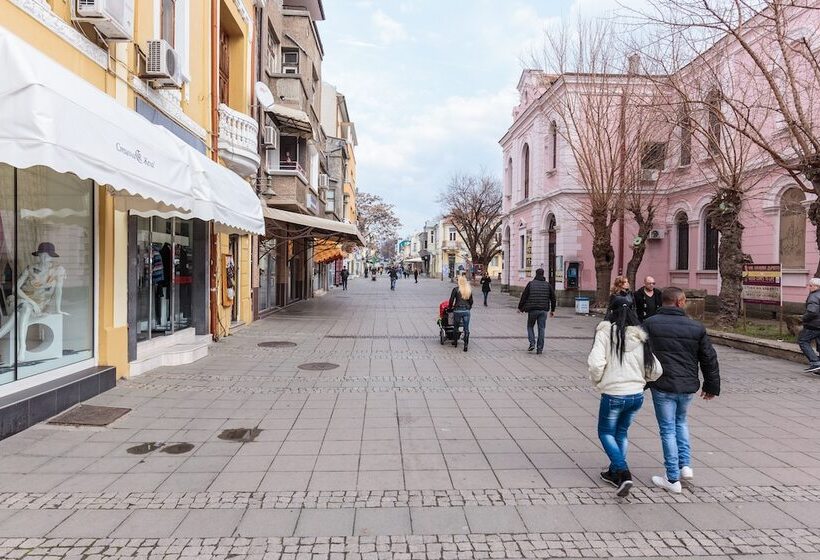 デラックストリプルルーム, Apart & Rooms Fotinov