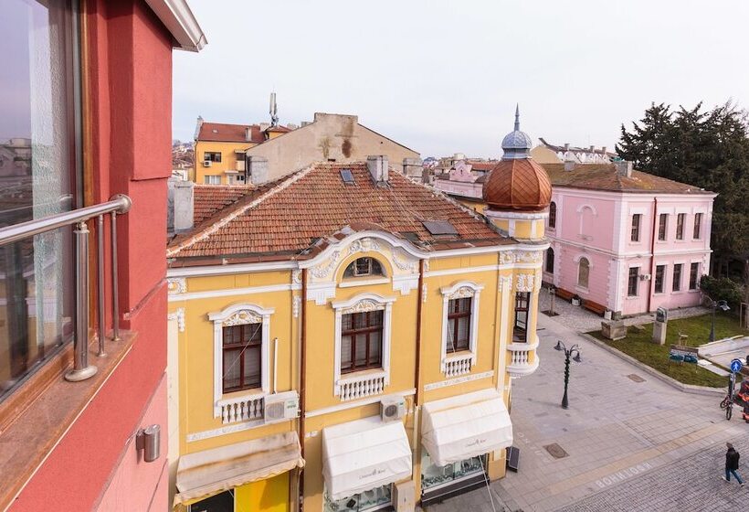 デラックススタジオ, Apart & Rooms Fotinov