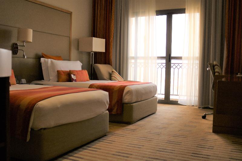 스탠다드 룸 풀장 전망, Crowne Plaza Sohar, An Ihg