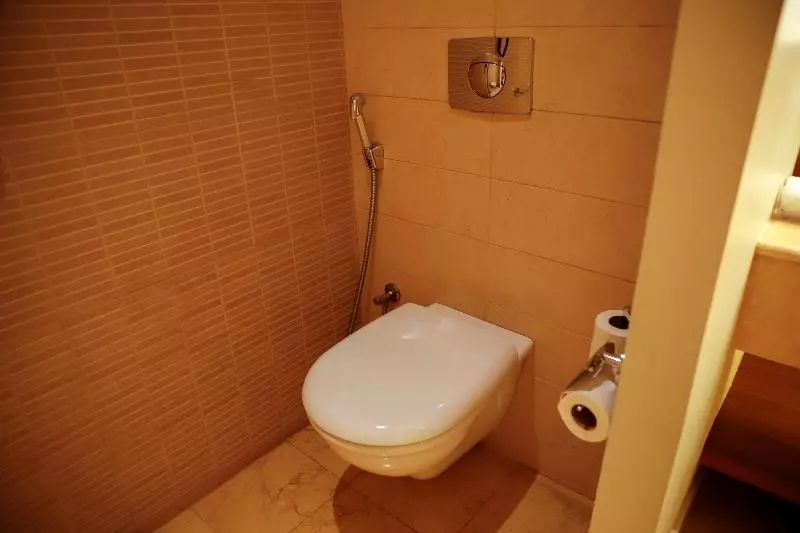 اتاق استاندارد با چشم‌انداز استخر, Crowne Plaza Sohar, An Ihg