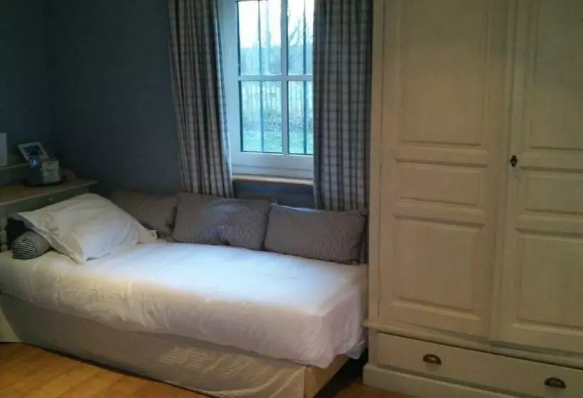 スタンダード４人部屋, Hostellerie Au Coeur Du Spinois