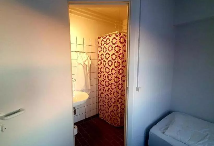 اتاق استاندارد, Kulusuk