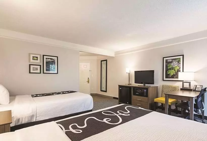 ２ダブルベッドのスタンダードルーム, La Quinta By Wyndham Dallas Plano West