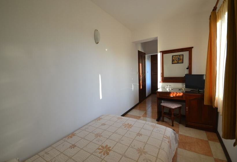 Economy Einzelzimmer, семеен хотел море