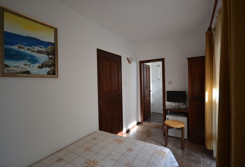 Economy Einzelzimmer, семеен хотел море