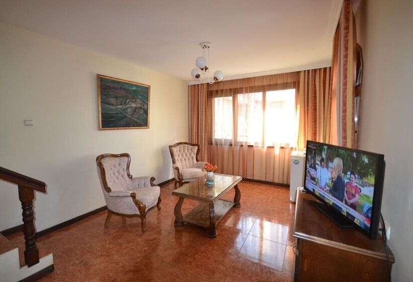 1 Schlafzimmer Apartment, семеен хотел море