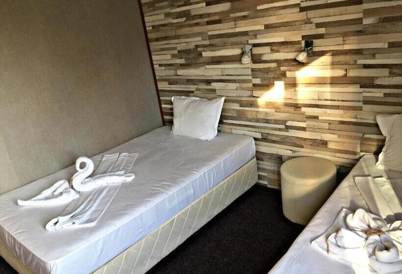 标准间, Sea Horse