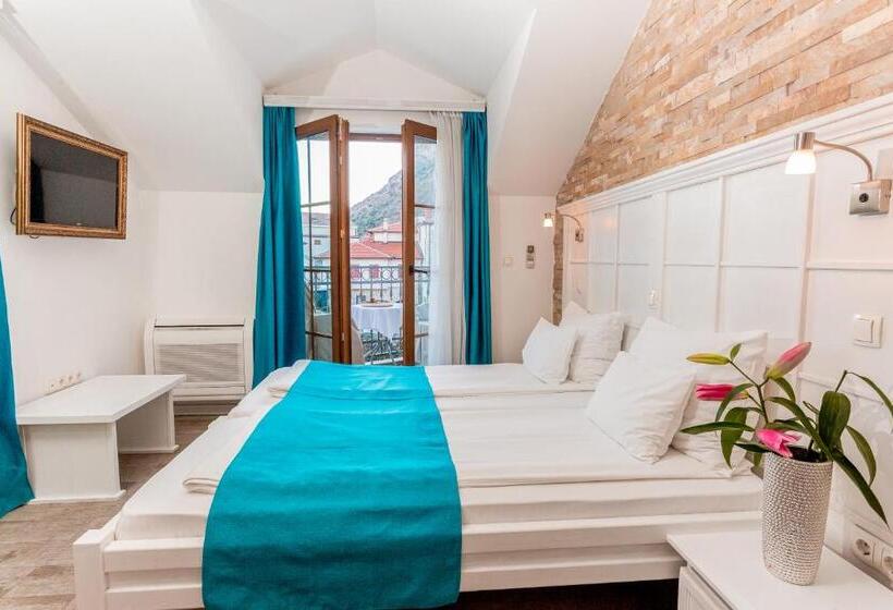 اتاق سوپریور, Restaurant Kriva ćuprija