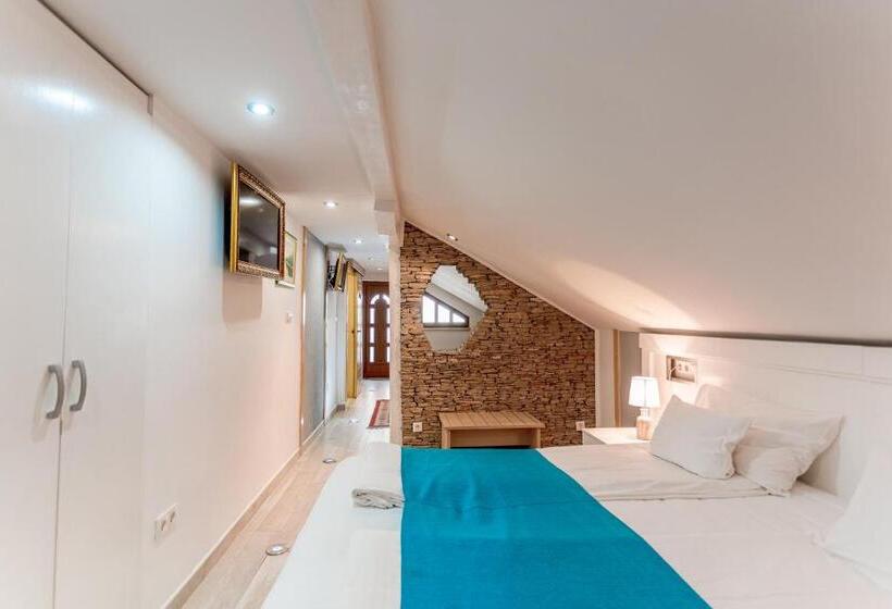 اتاق کلاسیک چهارنفره, Restaurant Kriva ćuprija