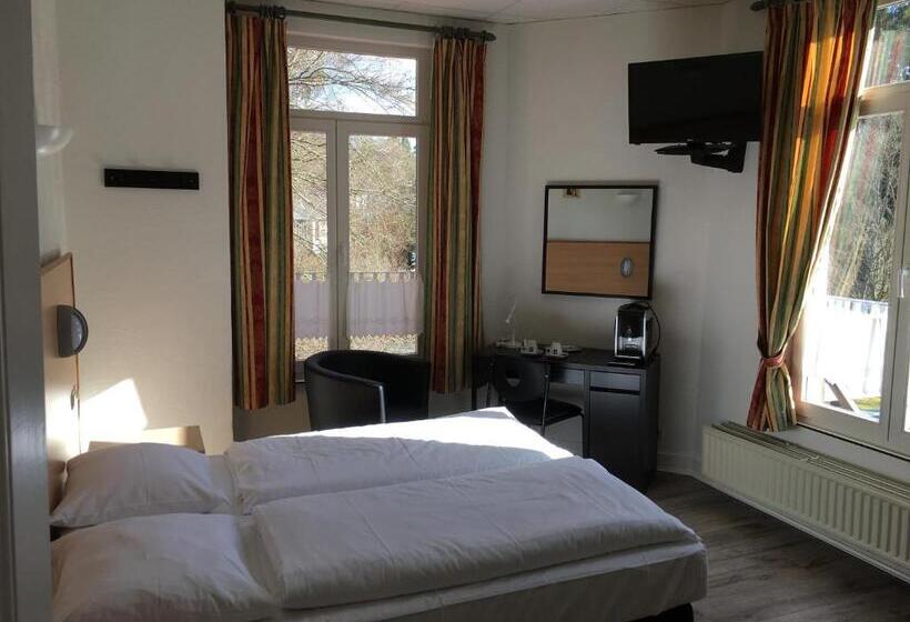 Номер Комфорт, Parkhotel Villa Des Effats Vielsalm