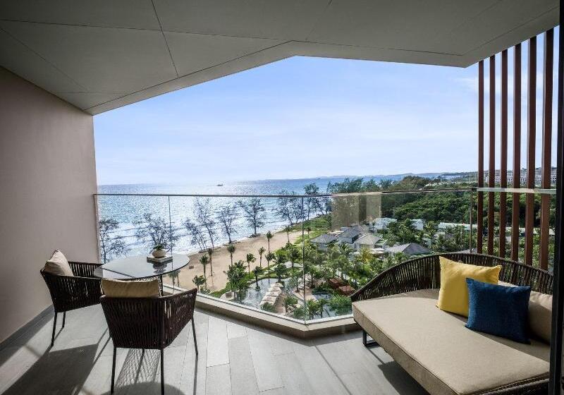 اتاق پرمیوم با چشمانداز دریا, Crowne Plaza Phu Quoc Starbay, An Ihg