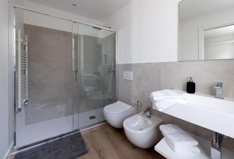 آپارتمان 2 خوابه, Residence La Torre