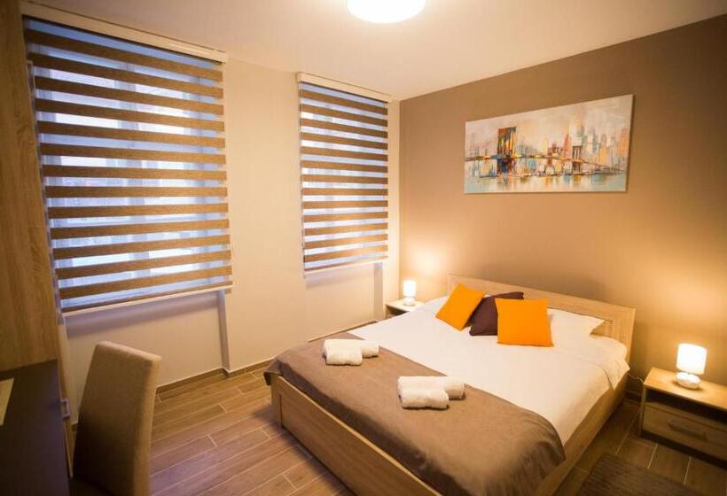 اتاق لوکس, Centar Lux 2