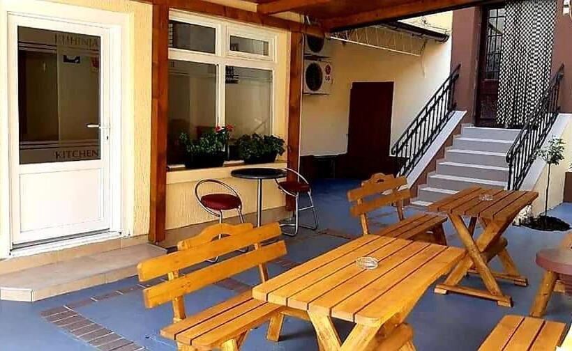 استودیوی لوکس, Centar Lux 2