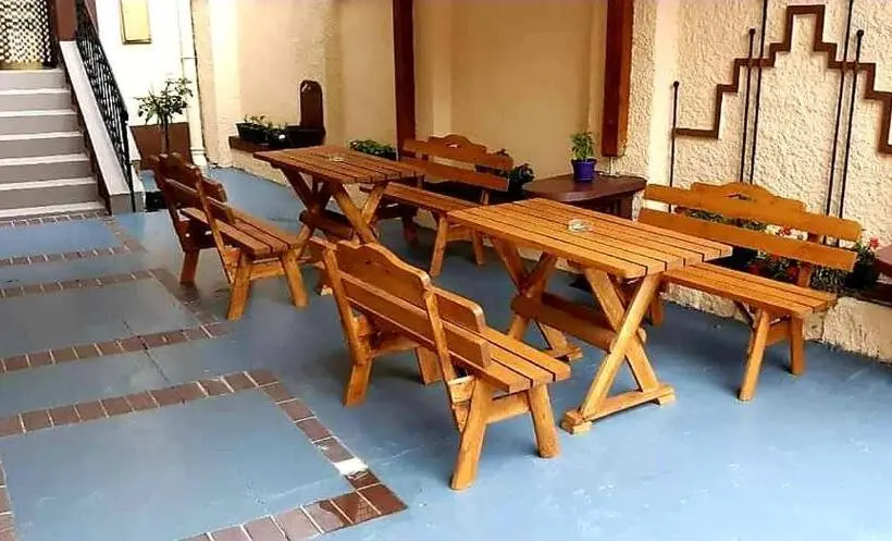 استودیوی لوکس, Centar Lux 2