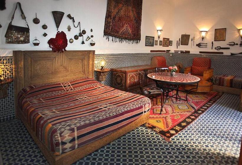 标准三人间, Riad Lune Et Soleil