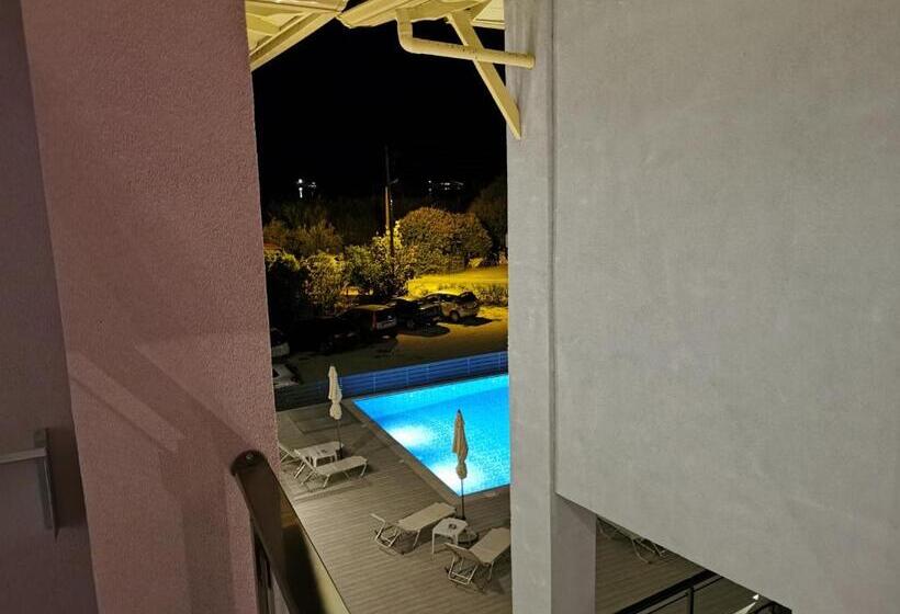 디럭스 패밀리 룸, Islands View