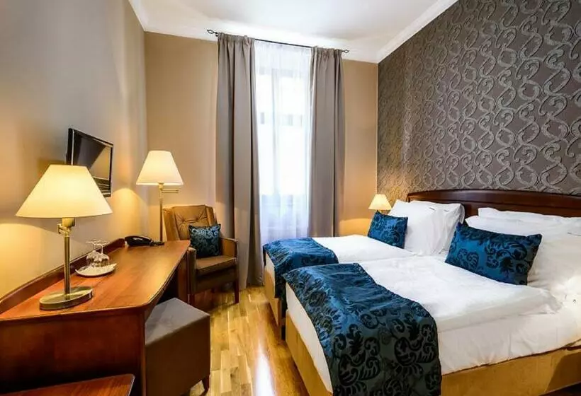 Deluxe-huone, Alexander