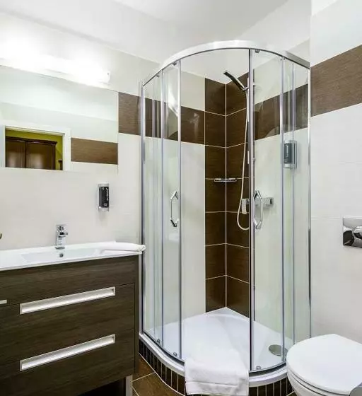 Deluxe-huone, Alexander