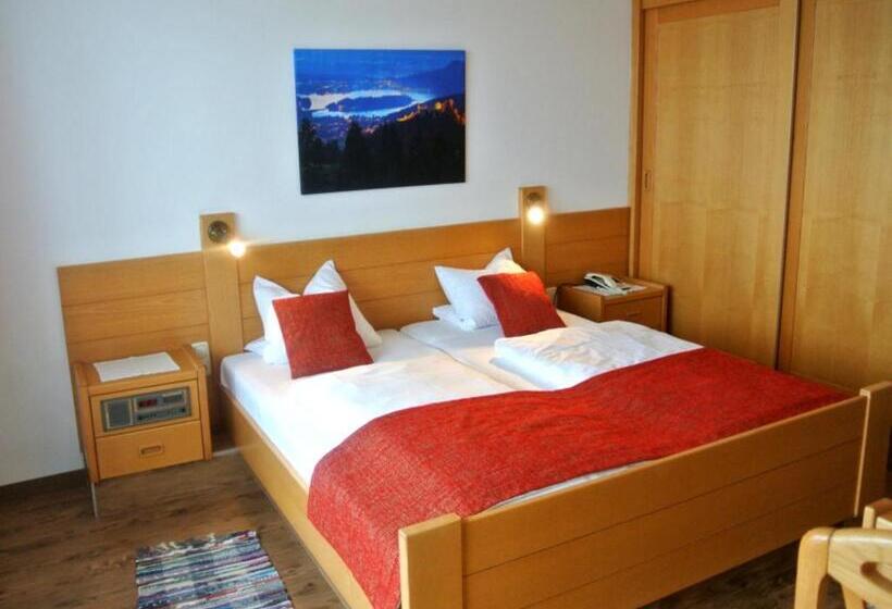 标准间, Baumgartnerhof