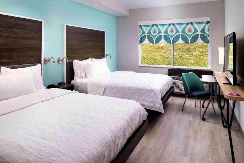 جناح سرير كينج, Holiday Inn & Suites Montreal Airport, An Ihg