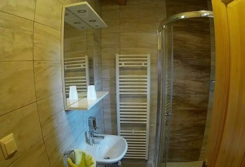 ３ベッドルームハウス, Plitvice Pension Perisic