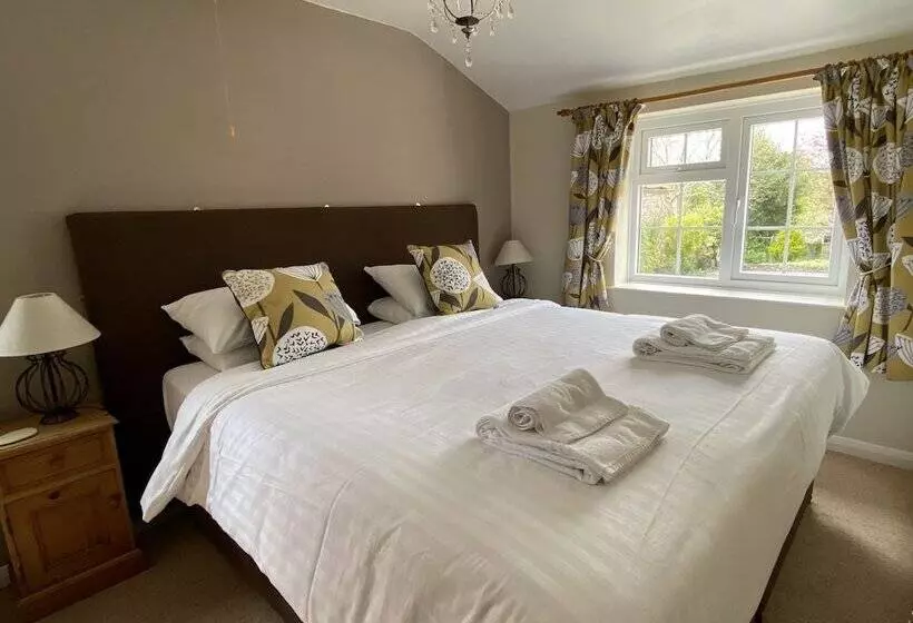 Superior-huone, Plumpton Court